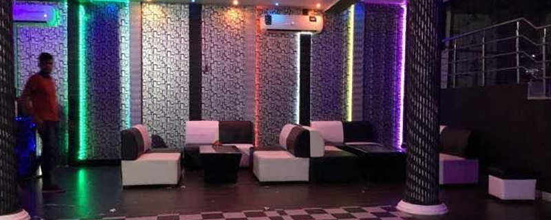 Viceroy Club & Lounge 